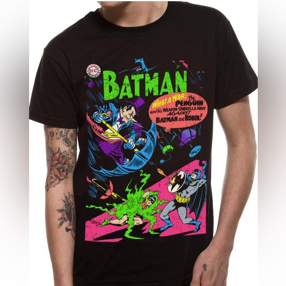 Rare Find Batman DC Comics Original Navy T-Shirt Size Medium - Picture 5 of 5